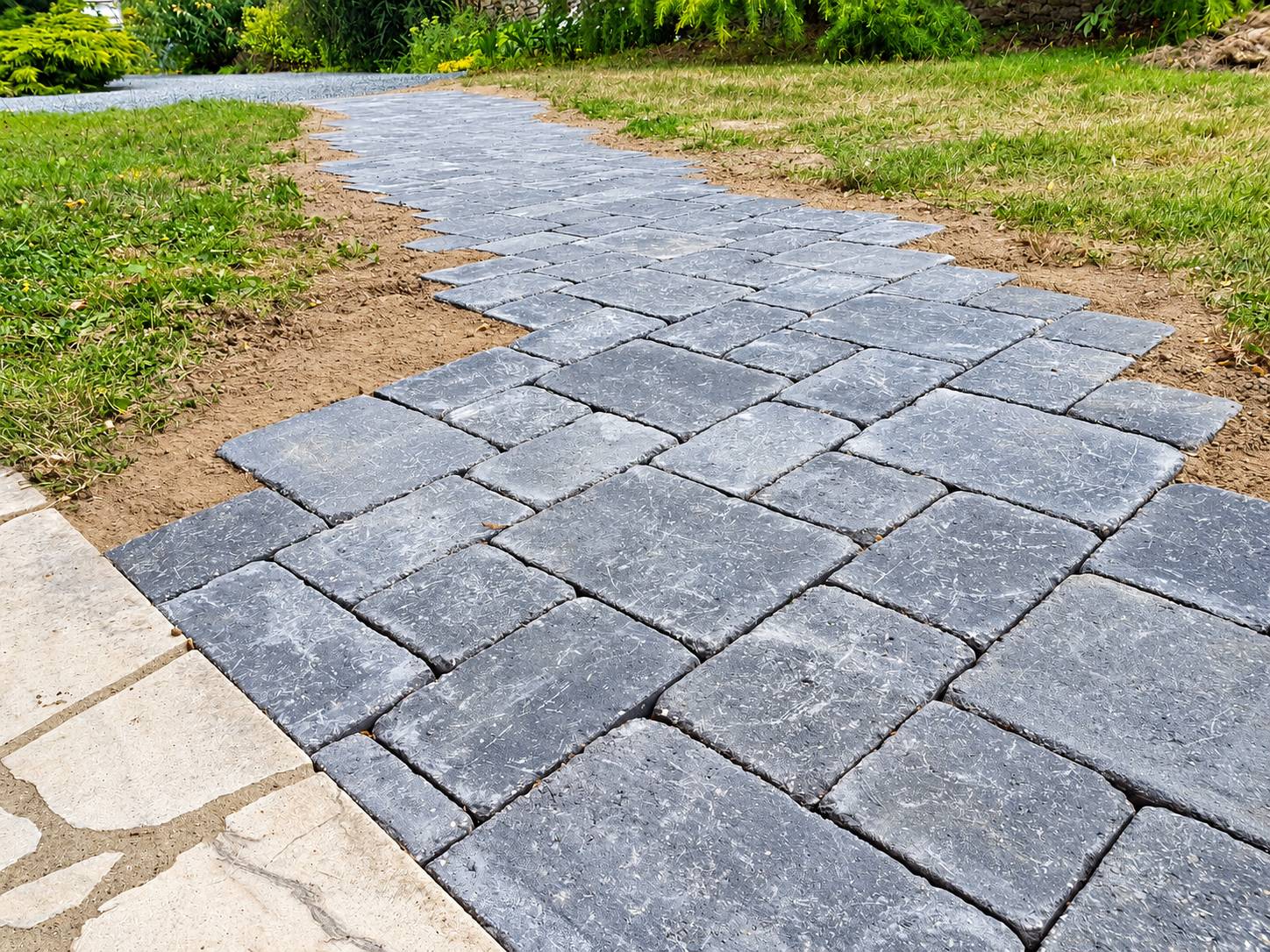 Allée en pavés après AR’ Paysage 3